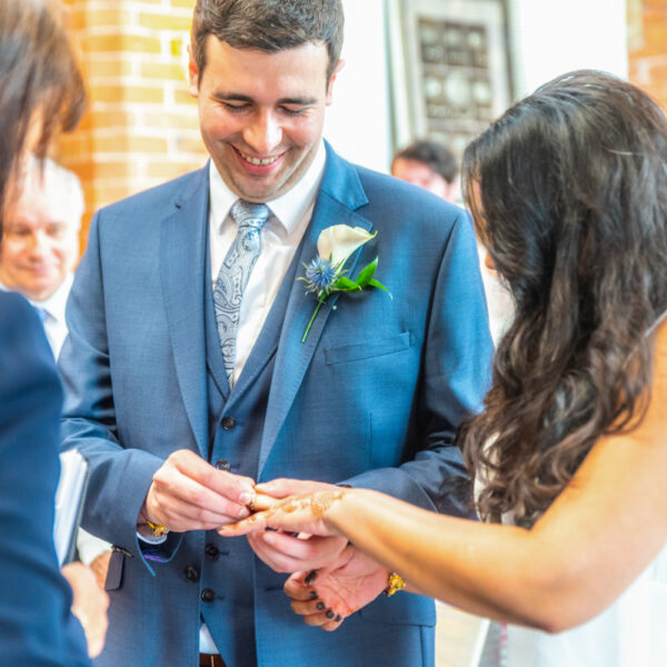 wedding photography services nottingham